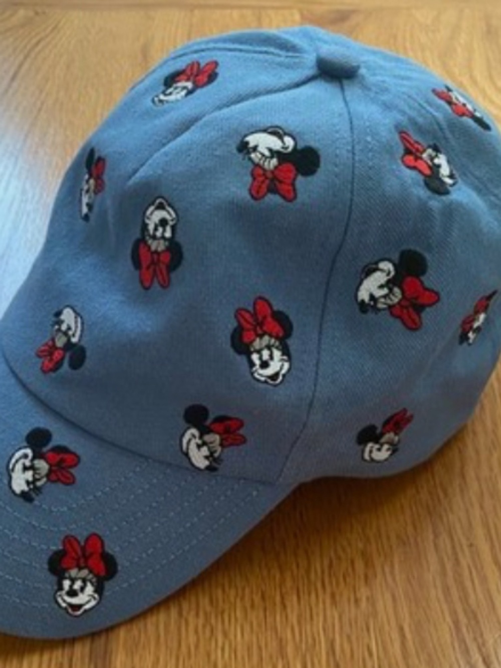 Disney Minnie Mouse Baseball Hat NWT